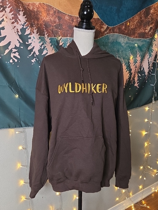 Gildan Tops - Gildan Brown 'WYLDHIKER' Hooded Sweatshirt with Gold Embroidery Size L